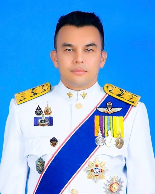 ดร.นายแพทย์สราวุฒิ บุญสุข